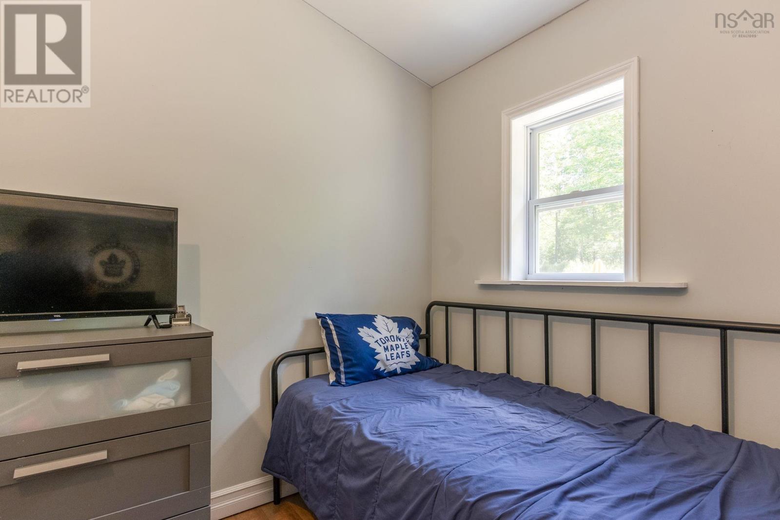 #55 Crocker Road - 25
