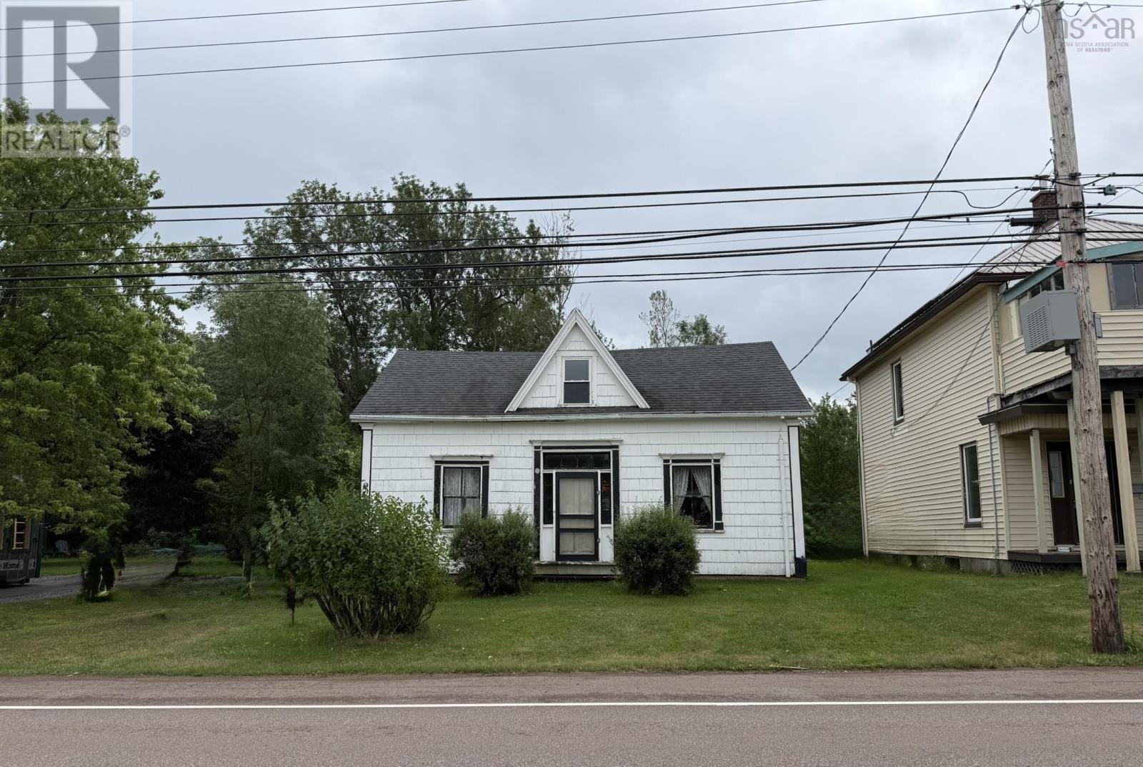 13886 Highway 6 - 1