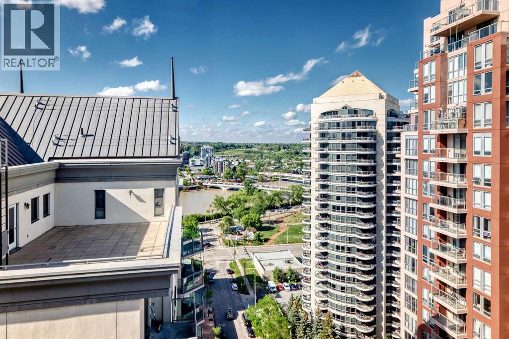 #1901 683 10 Street SW - 10