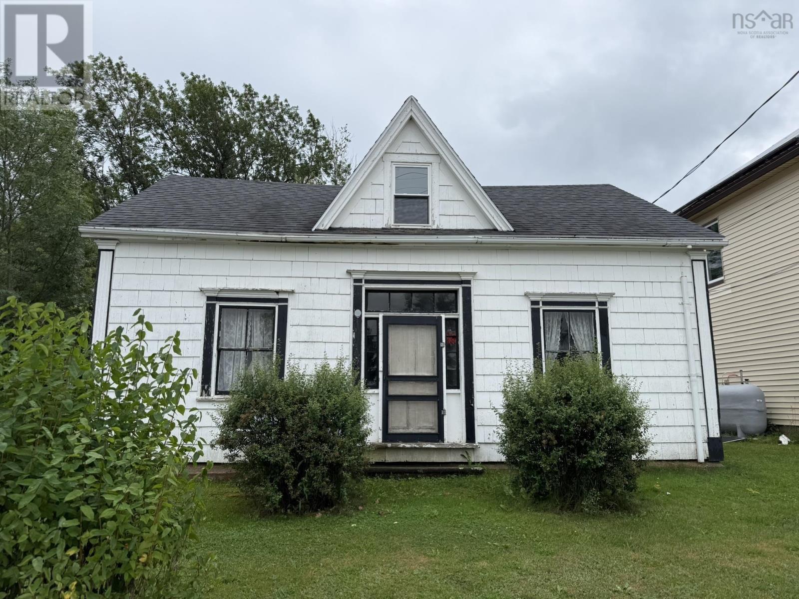 13886 Highway 6 - 30