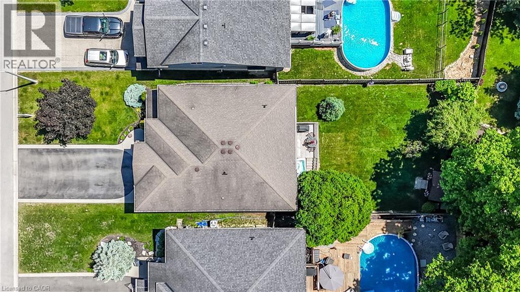 25 SOUTHWOOD Crescent - 38