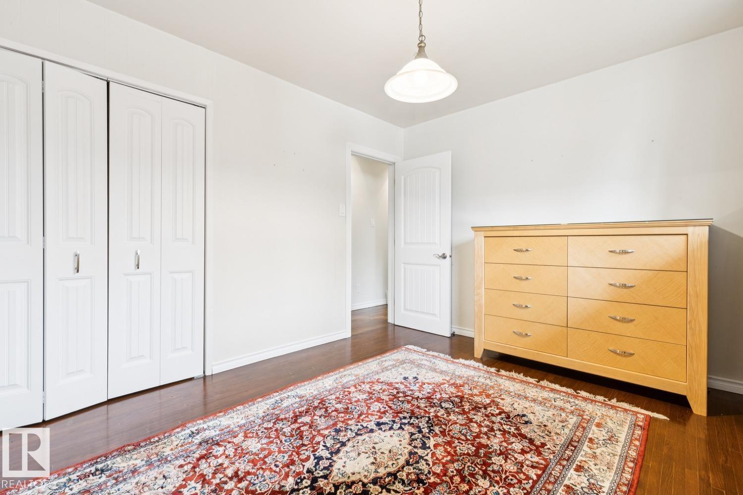 8709 164A ST NW - 21