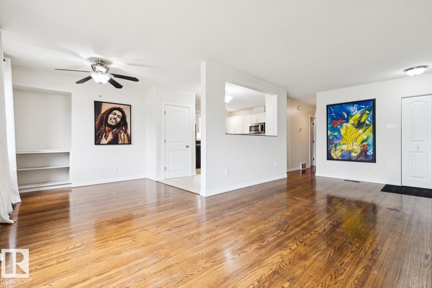 8709 164A ST NW - 5