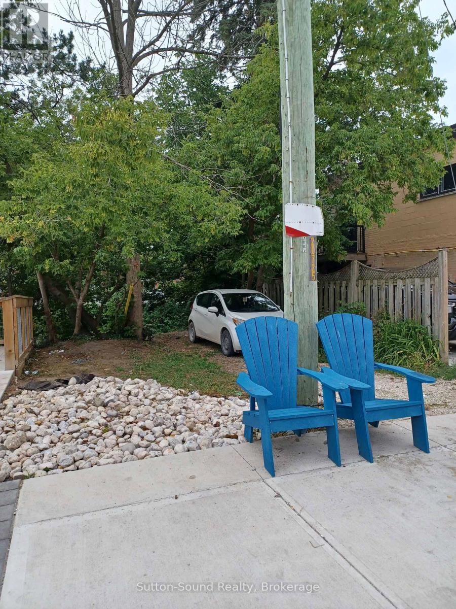 X 1ST AVENUE E, Owen Sound — photo 2