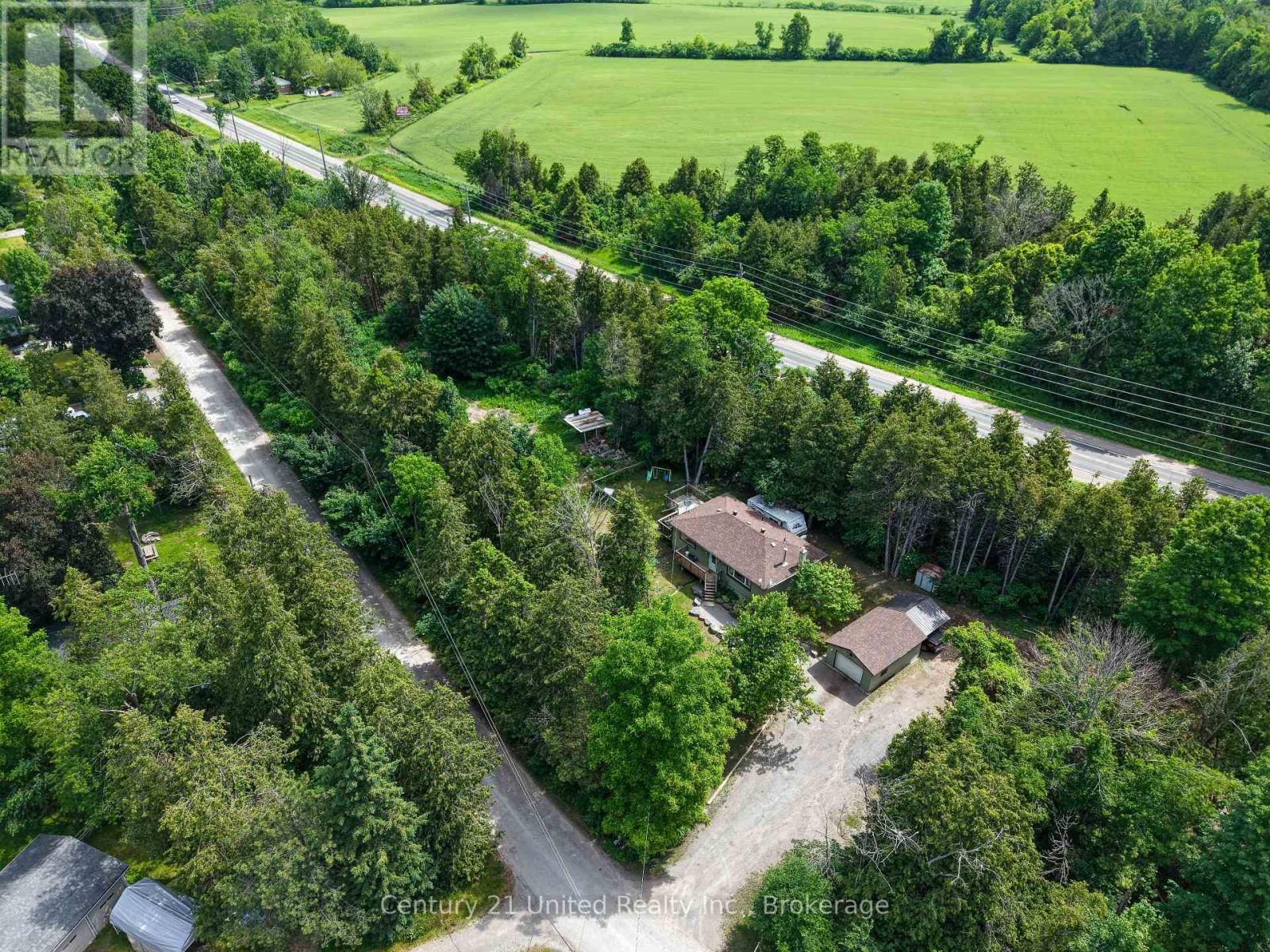 2403 UPPER CHEMUNG DRIVE - Image 28