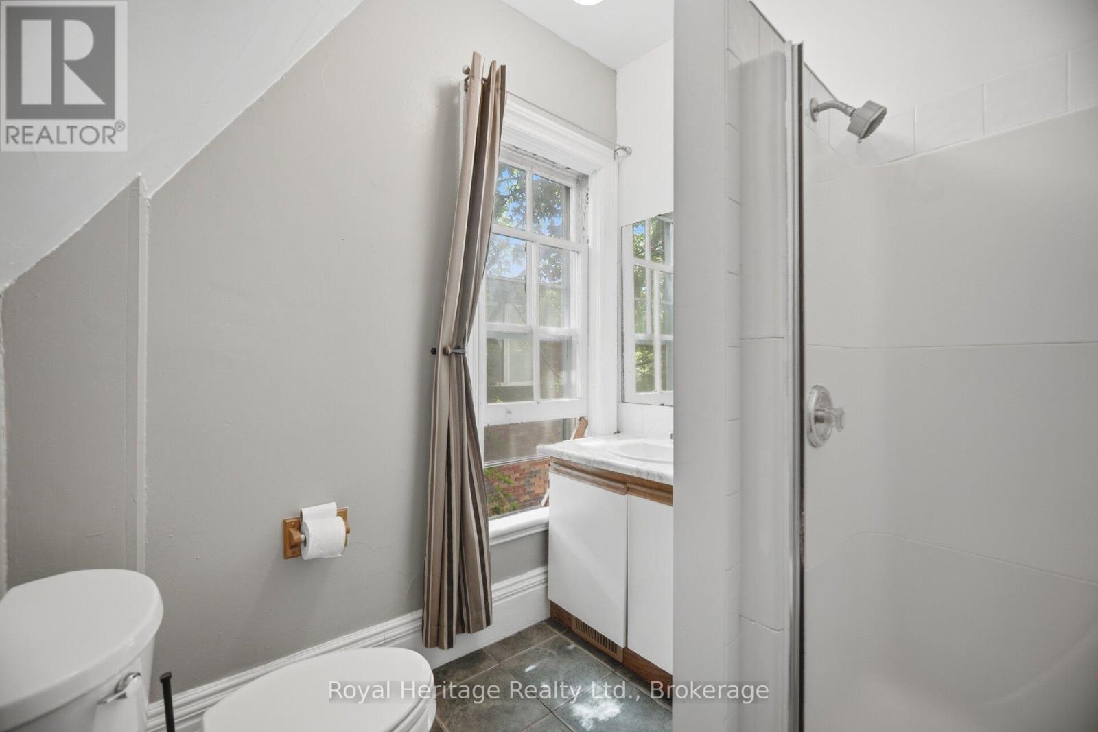 117 NELSON STREET - Image 21