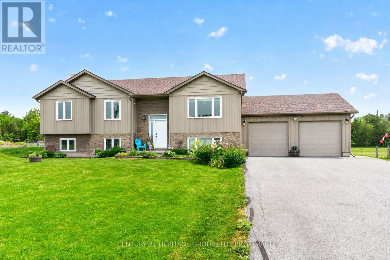 4786 NORTH SHORE CRESCENT - 1