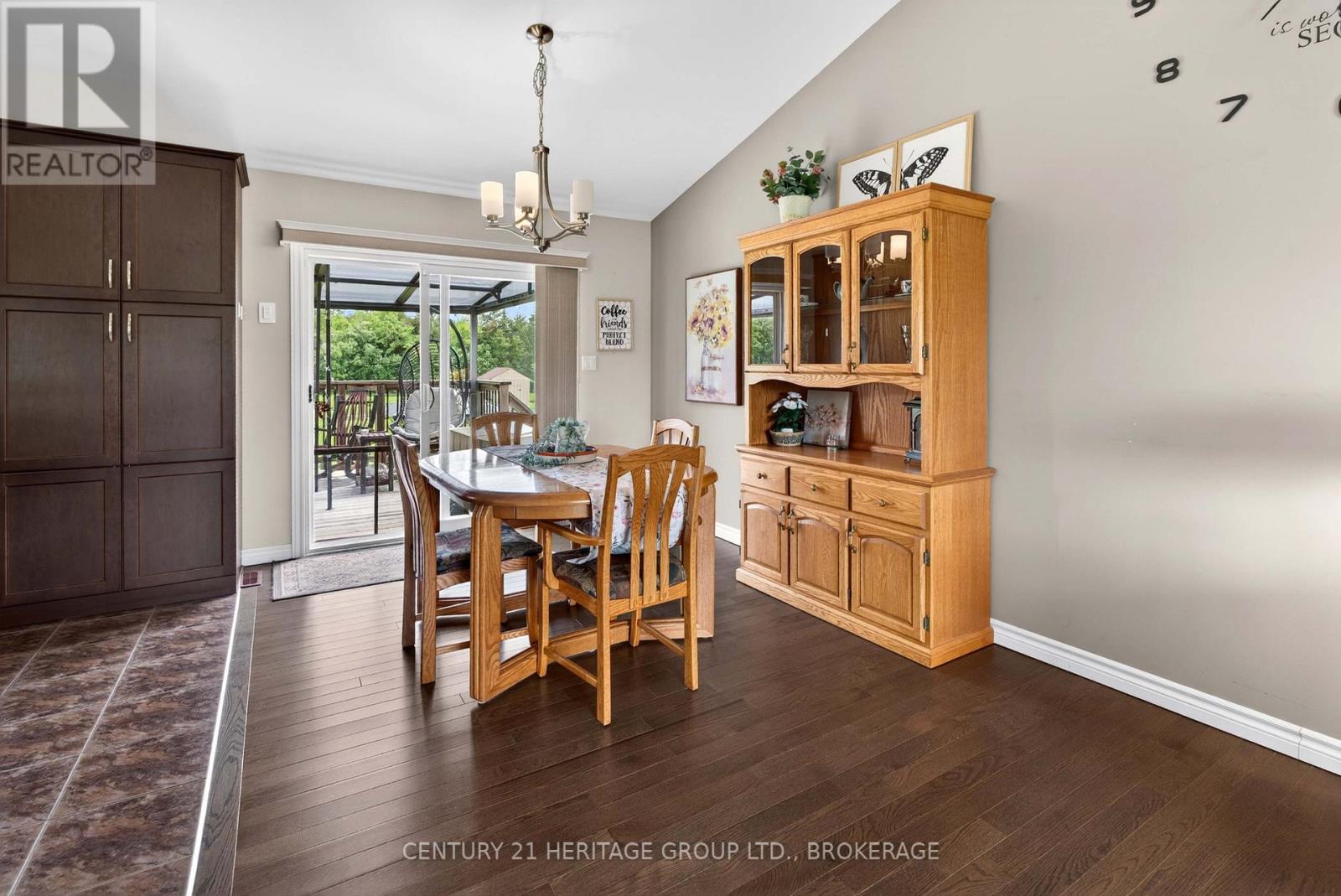 4786 NORTH SHORE CRESCENT - 8
