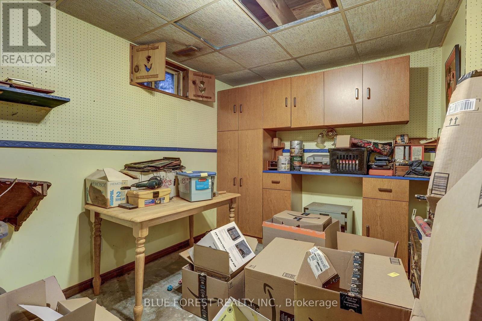 37 MELANIE DRIVE - 26