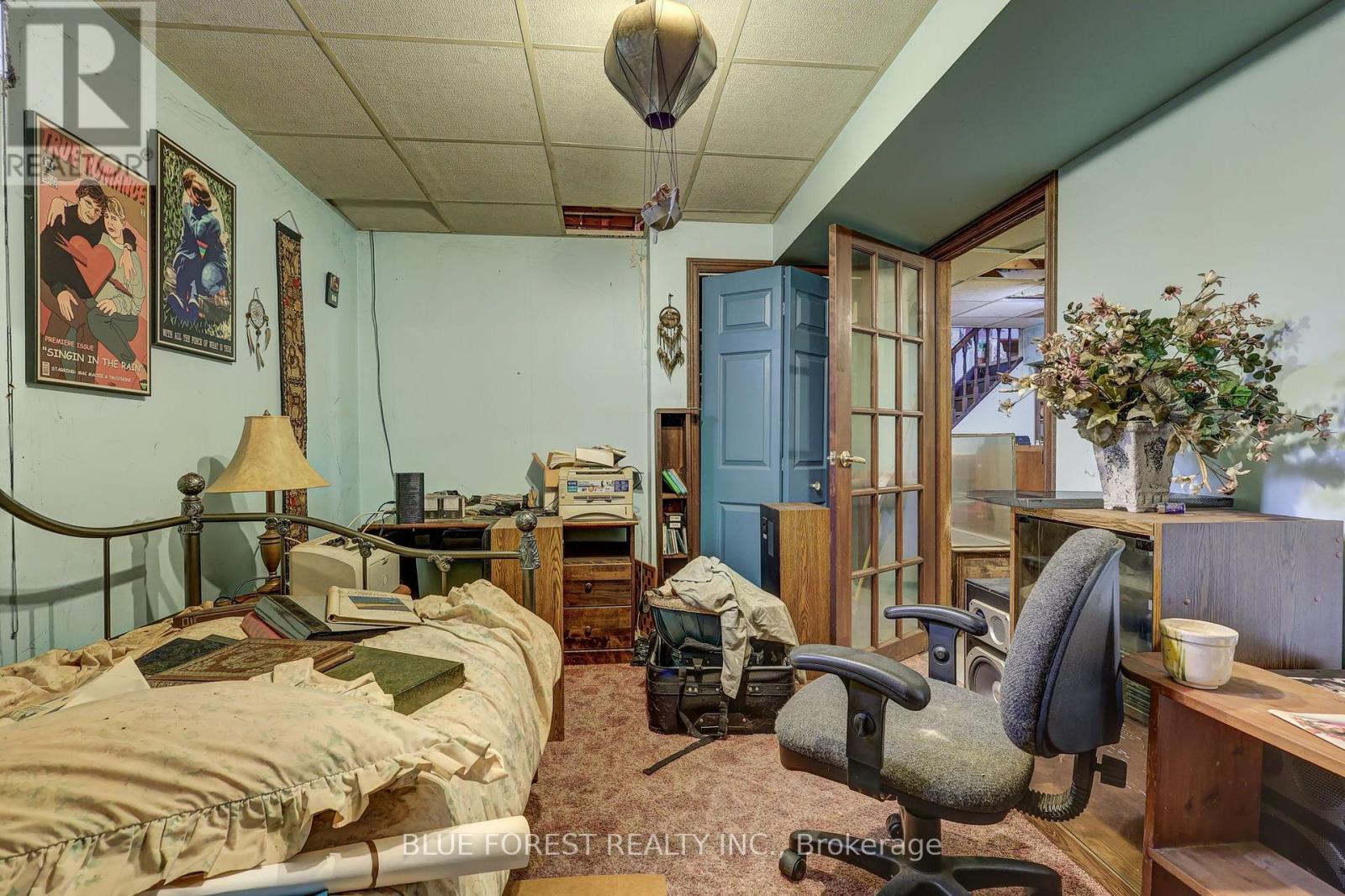 37 MELANIE DRIVE - 29