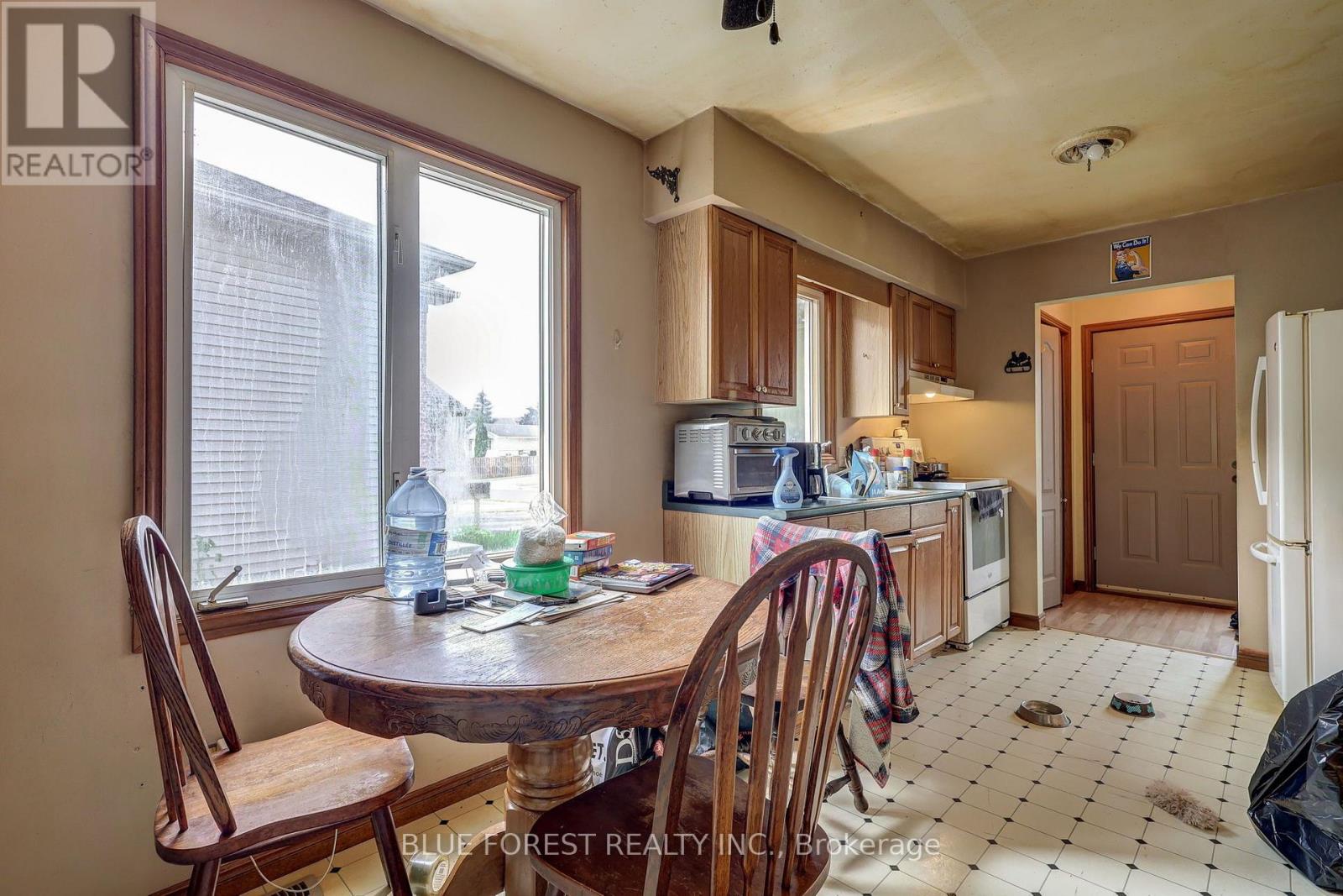37 MELANIE DRIVE - 8