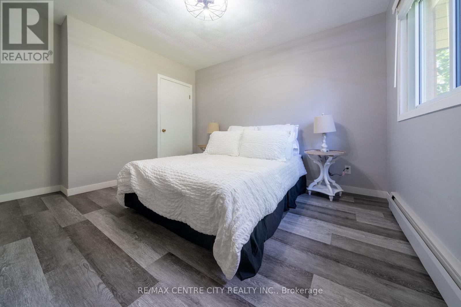 245 DOMINION STREET - 18
