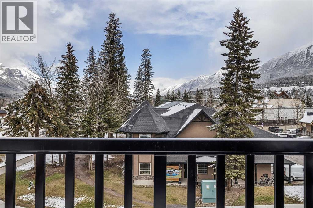 #207 105 Kananaskis Way - 31