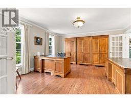 916 Riverside Drive, photo 19