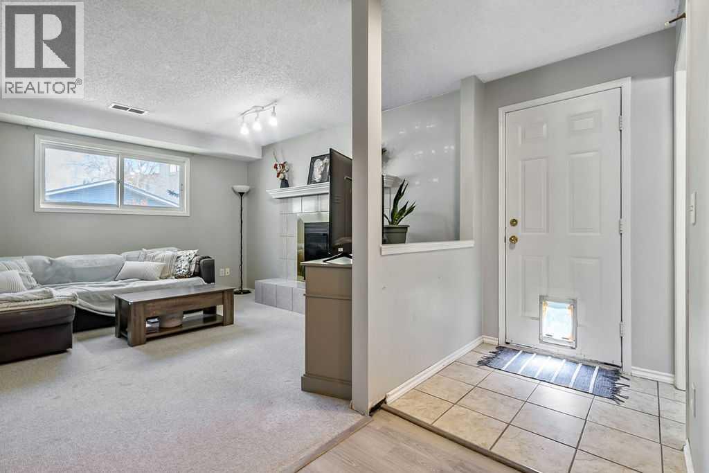 52 Hunters Crescent - 20