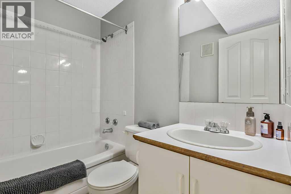 52 Hunters Crescent - 27