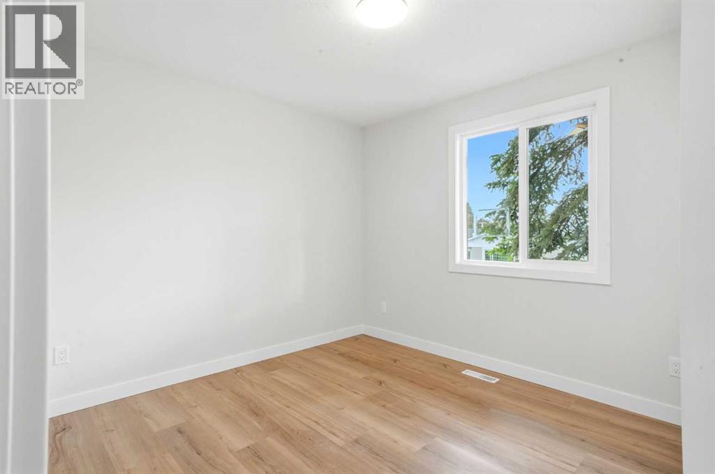 131 Fallswater Road NE - 15