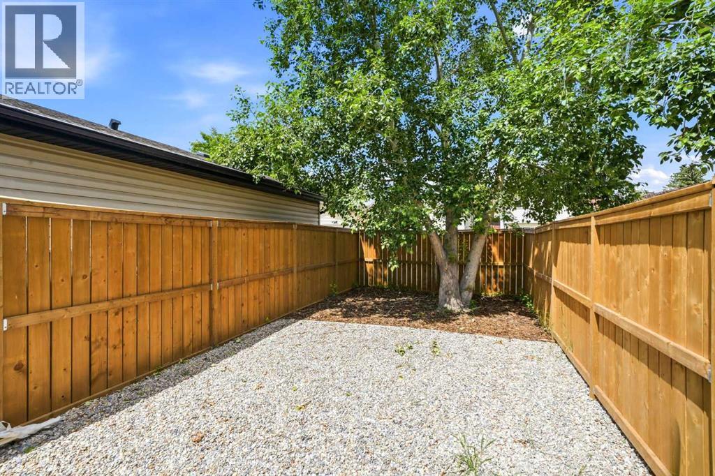 131 Fallswater Road NE - 31
