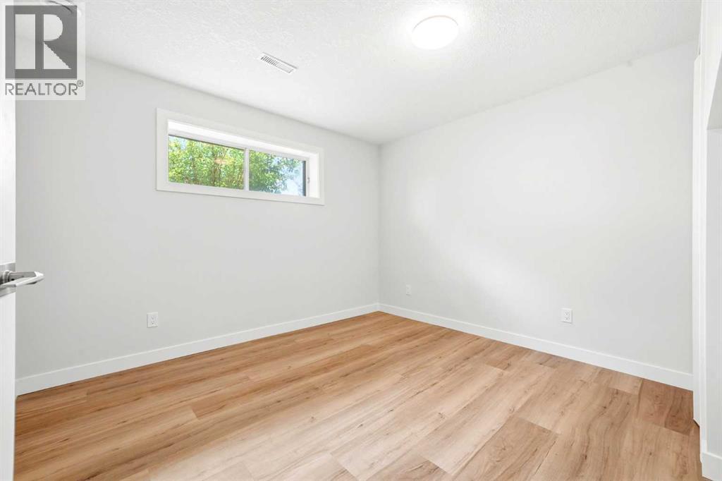 131 Fallswater Road NE - 18