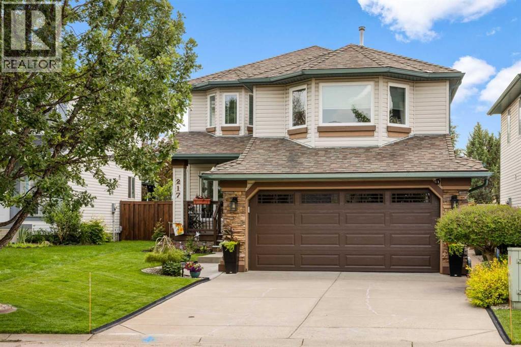 217 Douglas Glen Close SE - 1