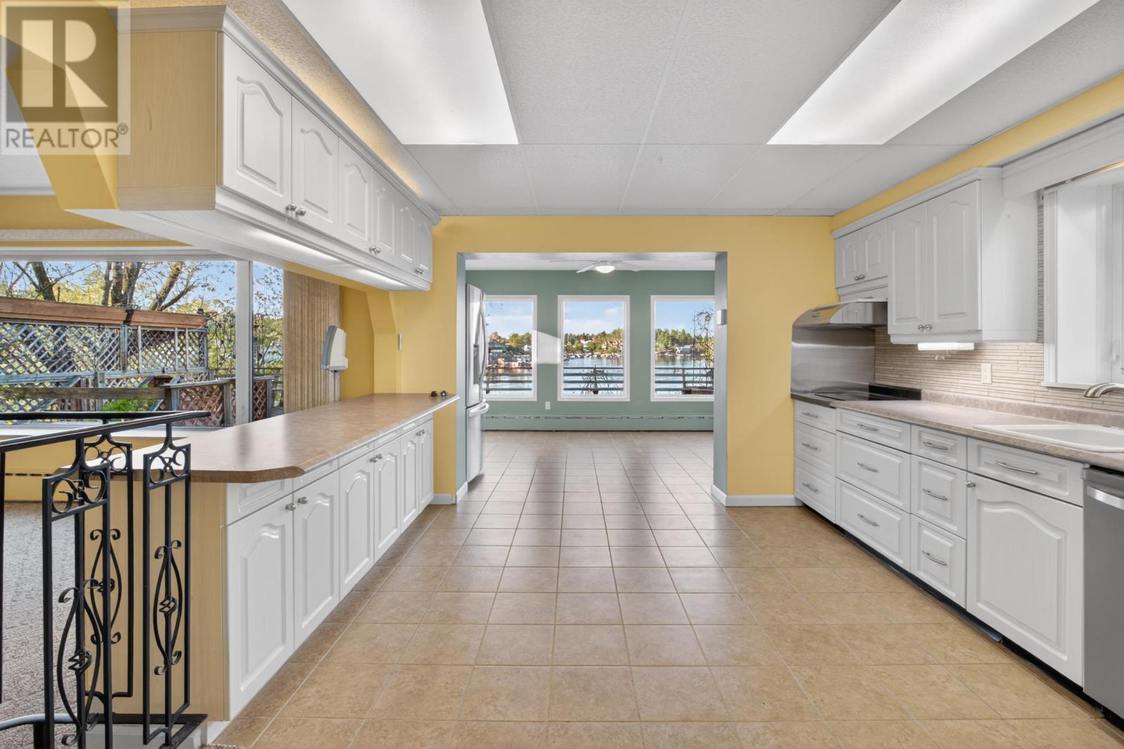 8 Minnesota Street - 13