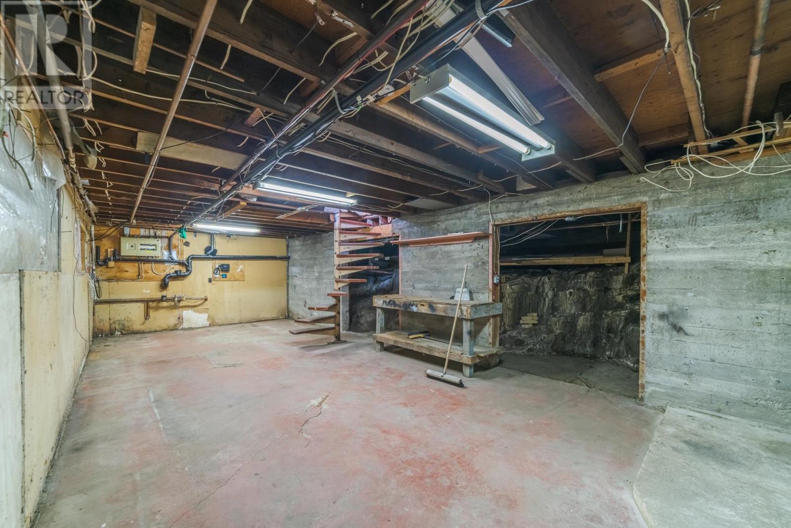 8 Minnesota Street - 29