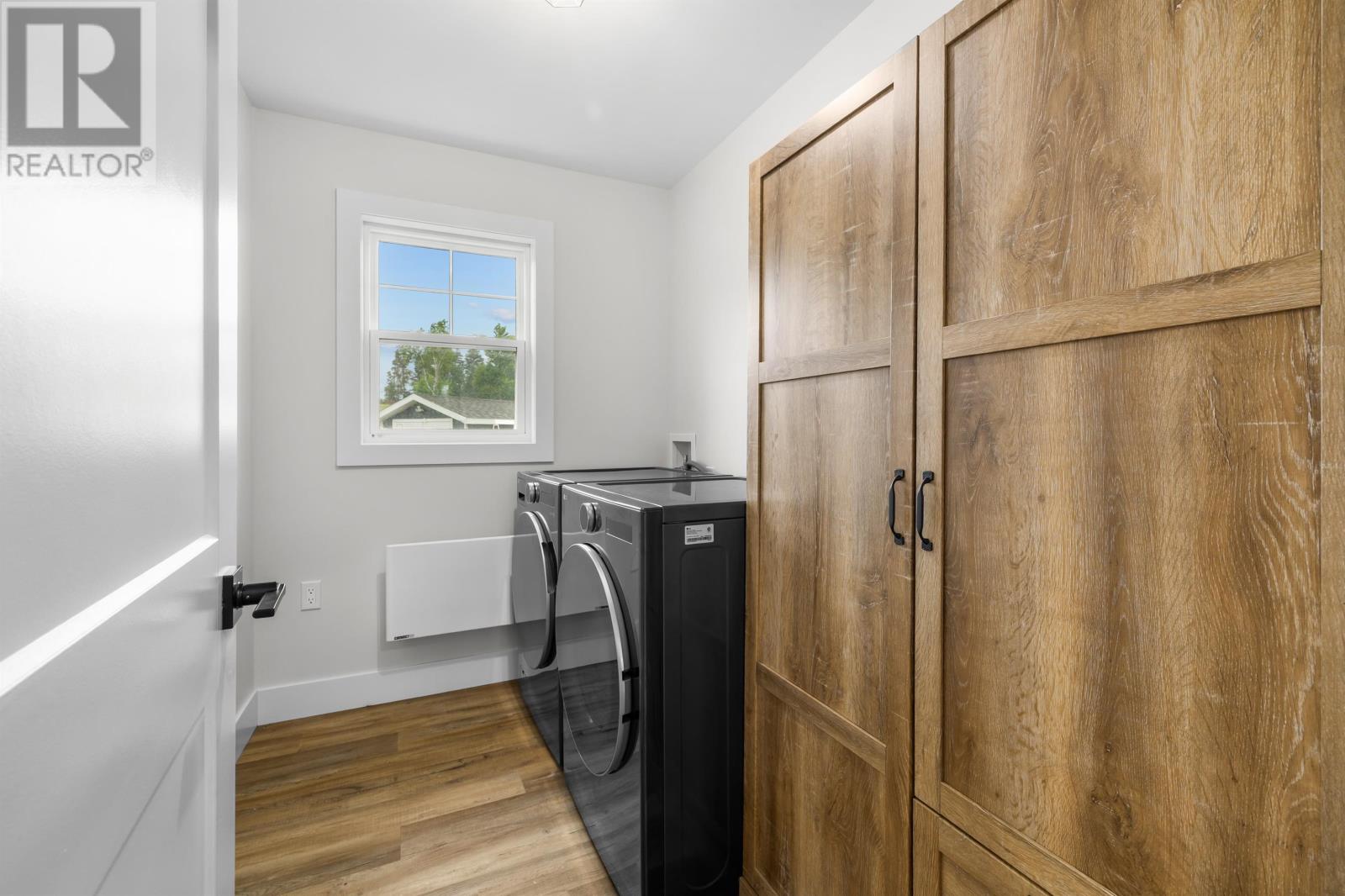 31 Hilltop Court - 38