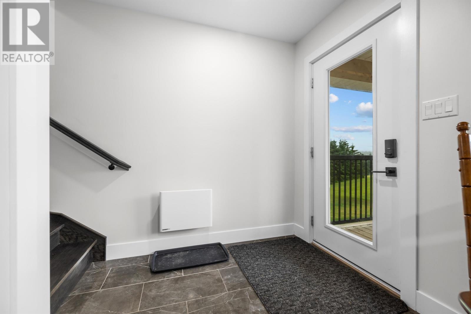 31 Hilltop Court - 34
