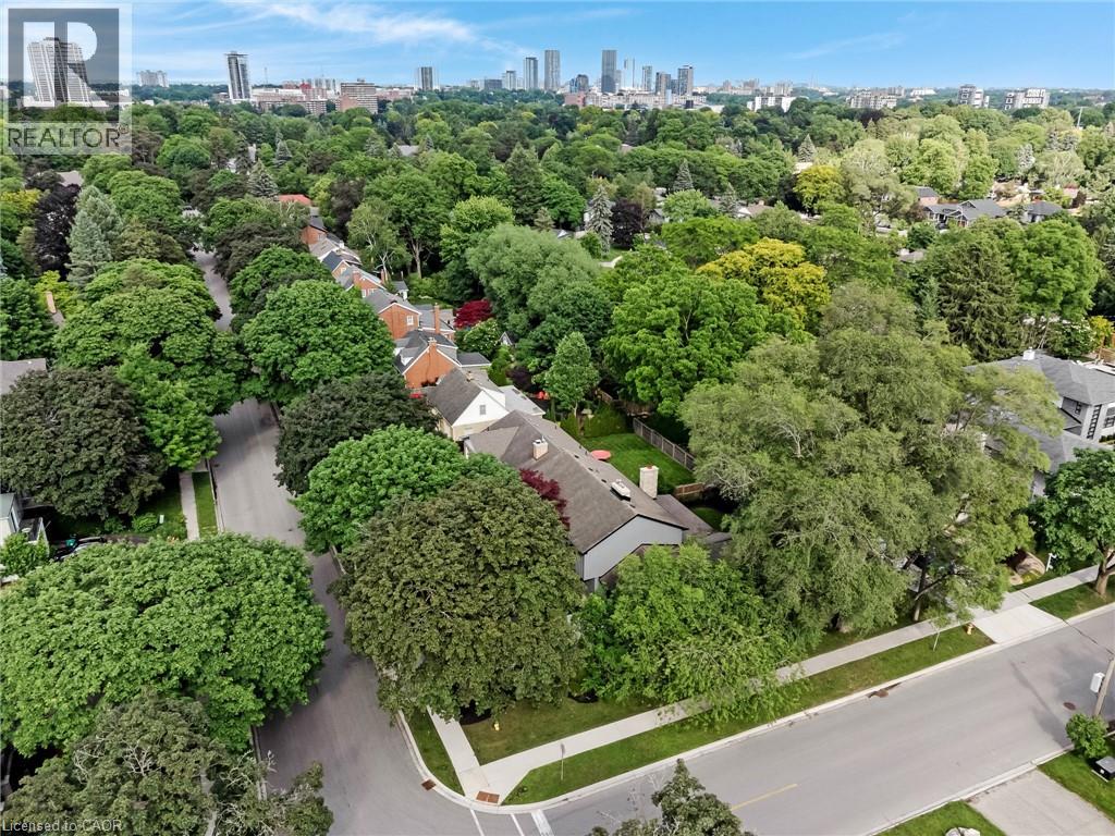 203 FORSYTH Drive - 47