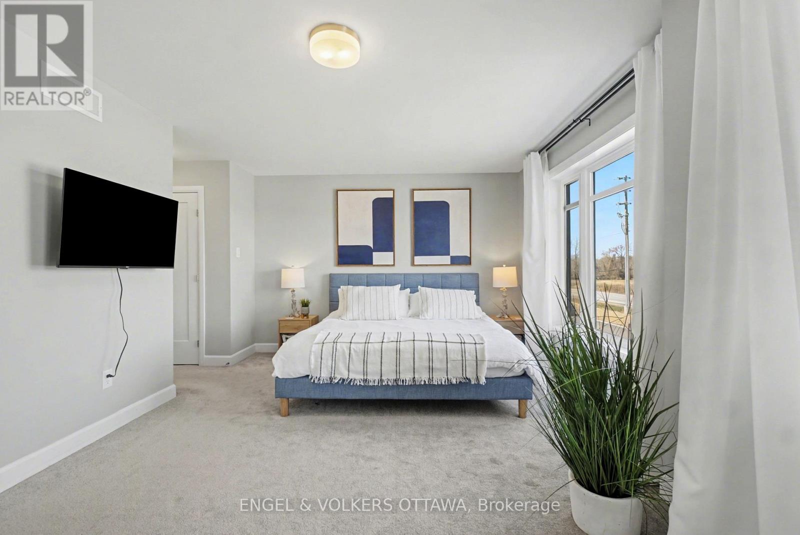 57 MANDEVILLA CRESCENT - 20