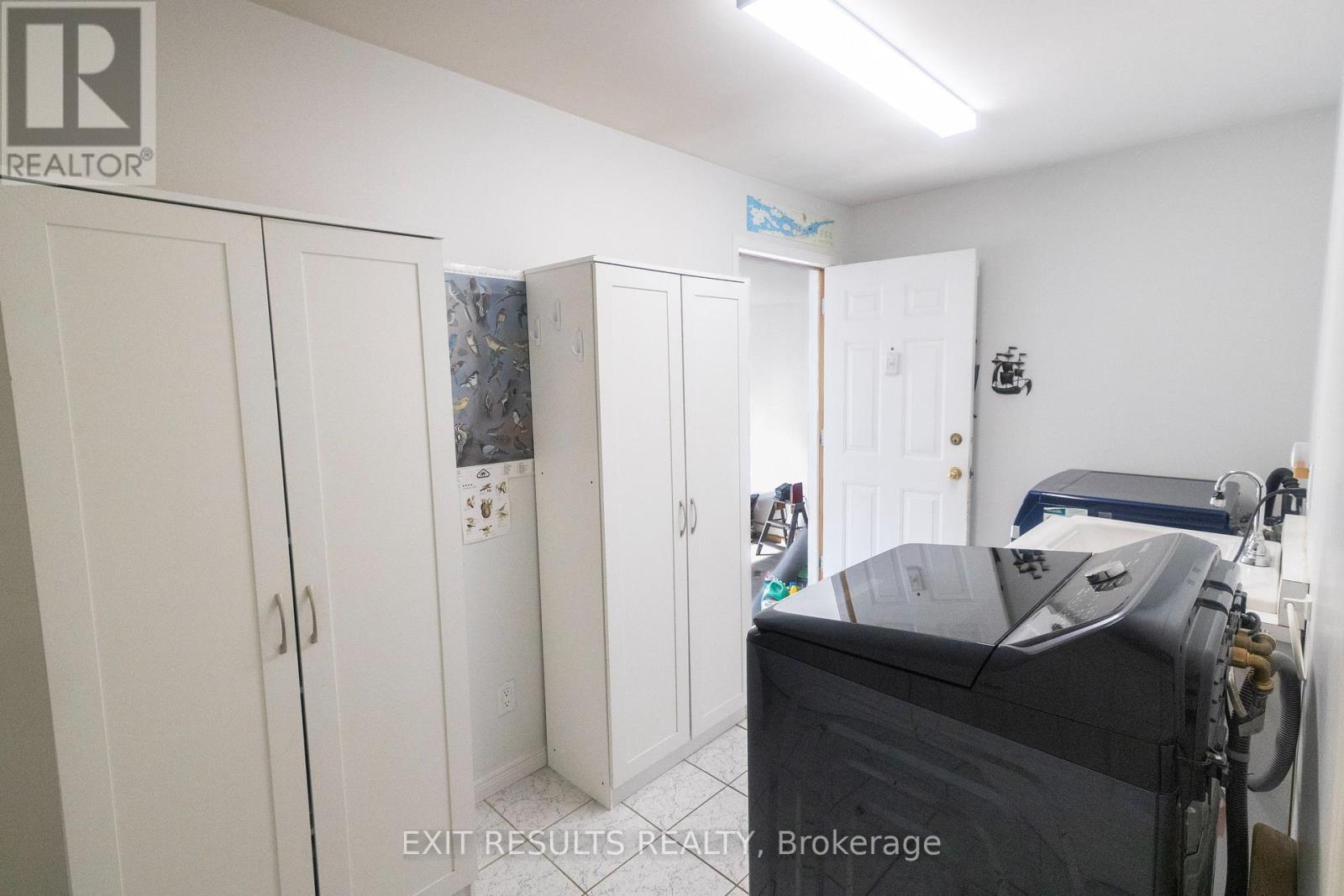 51 ELIZABETH STREET - 11