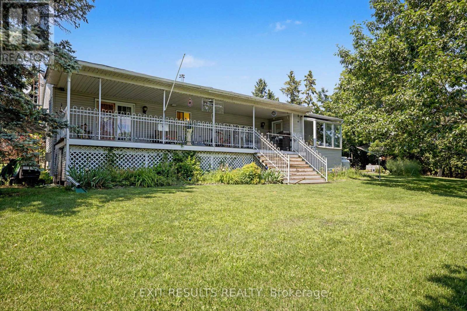 51 ELIZABETH STREET - 35