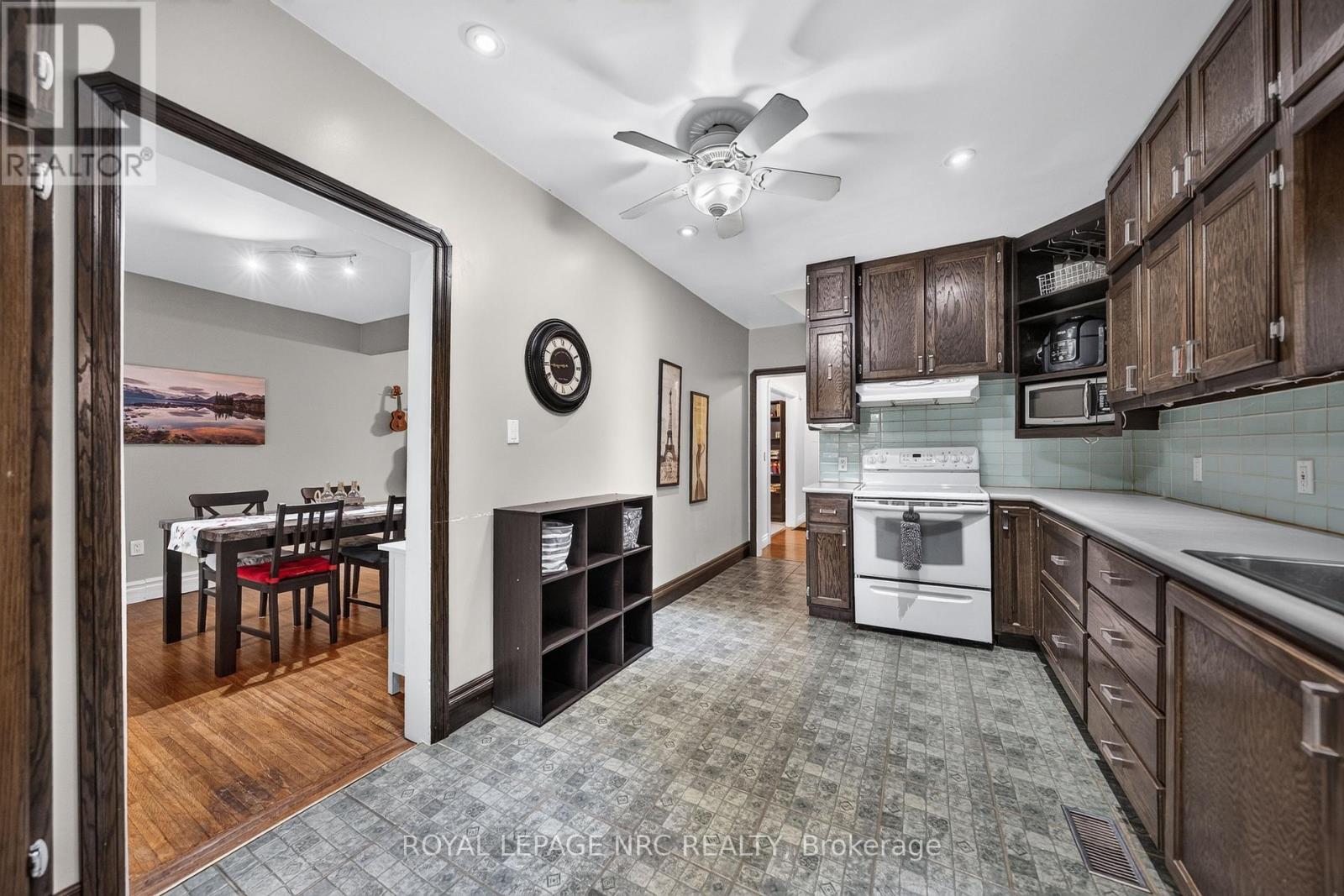 88 CHAPLIN AVENUE - 18