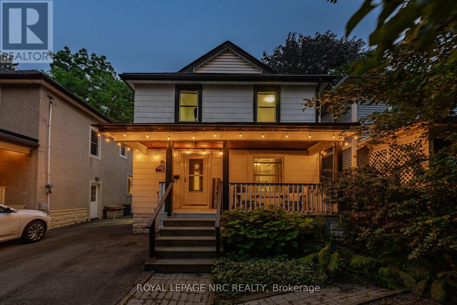 88 CHAPLIN AVENUE - 2