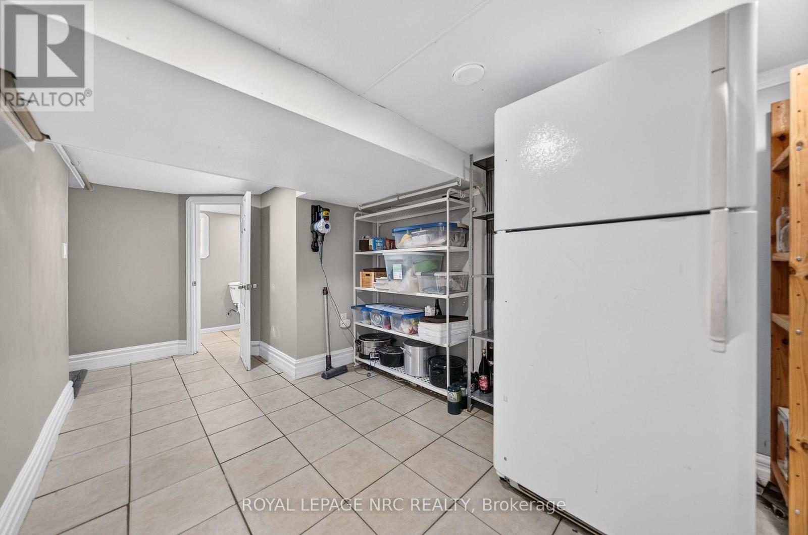 88 CHAPLIN AVENUE - 26