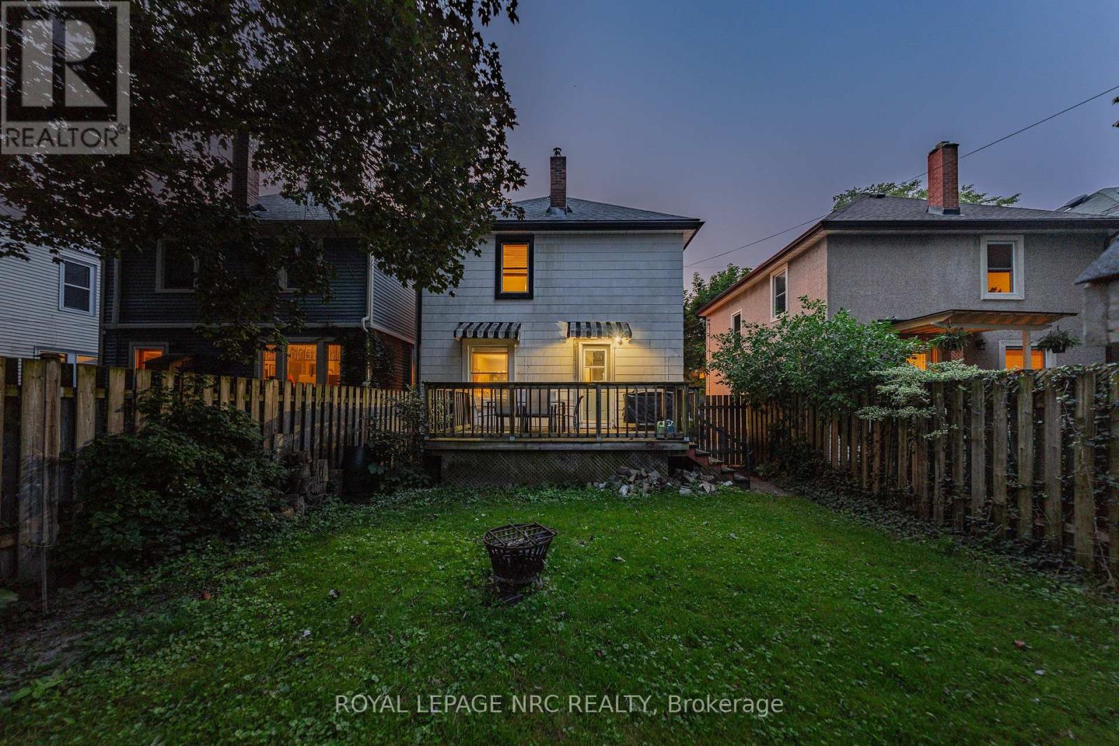 88 CHAPLIN AVENUE - 34