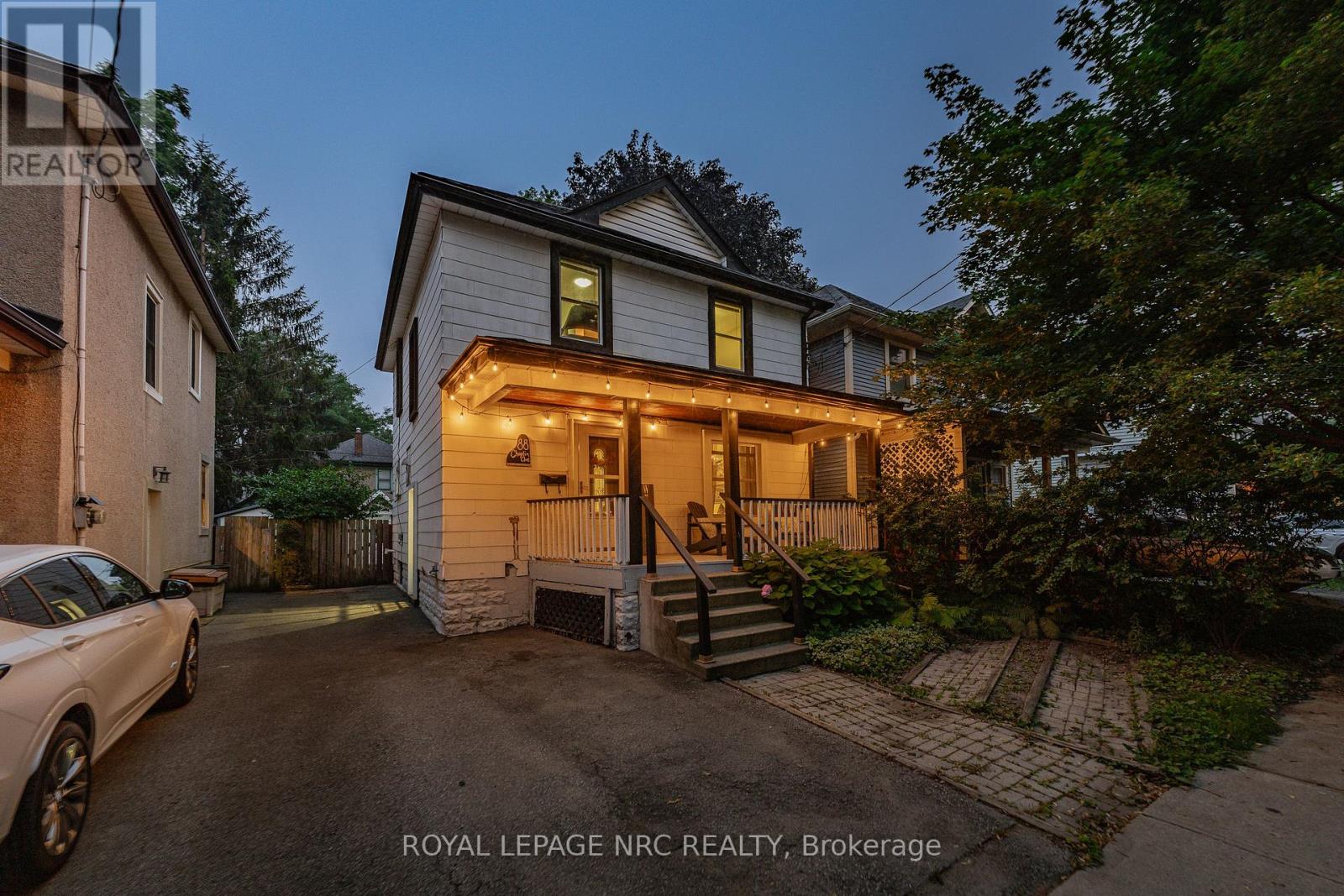 88 CHAPLIN AVENUE - 4
