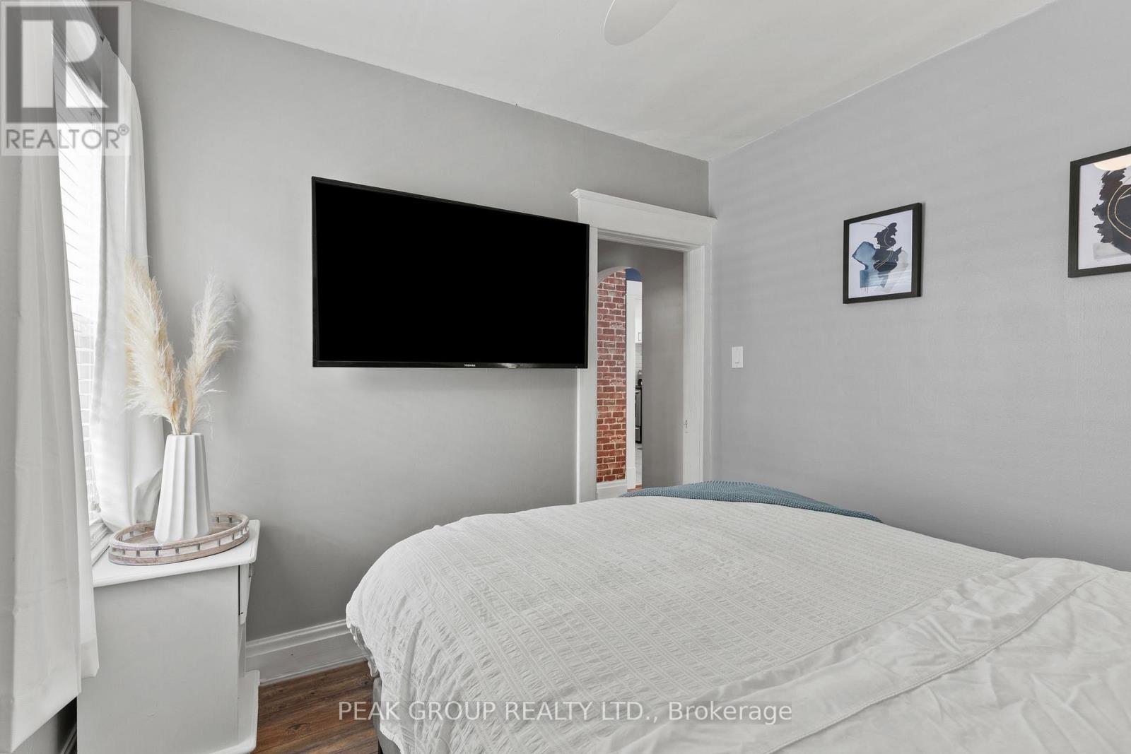 44 RICHMOND AVENUE - Image 17