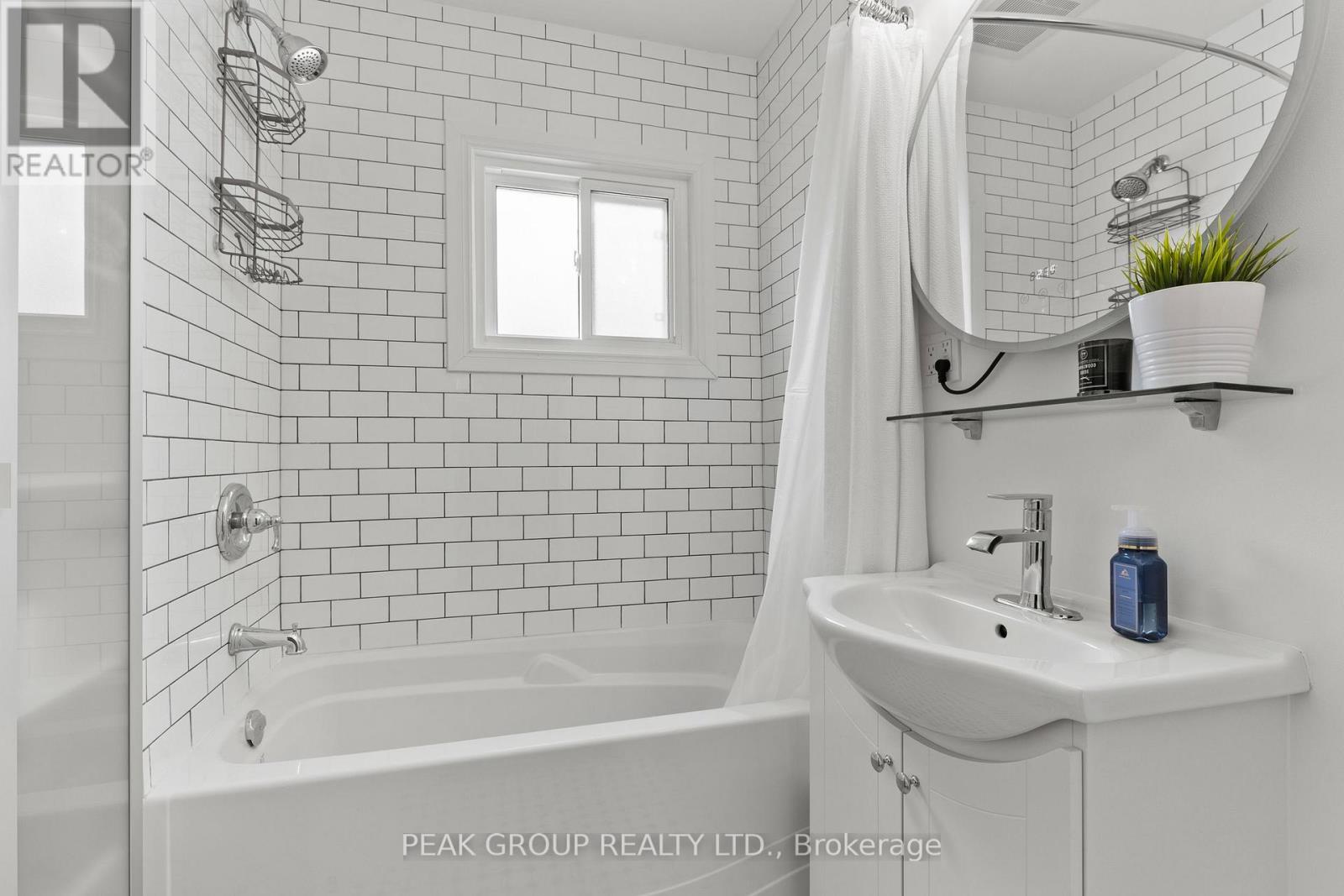 44 RICHMOND AVENUE - Image 18