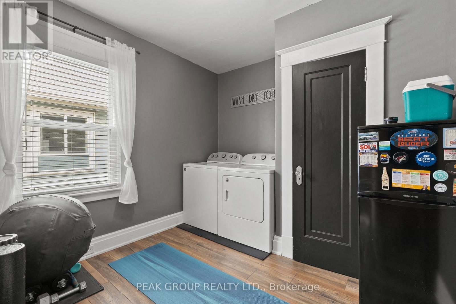 44 RICHMOND AVENUE - 19