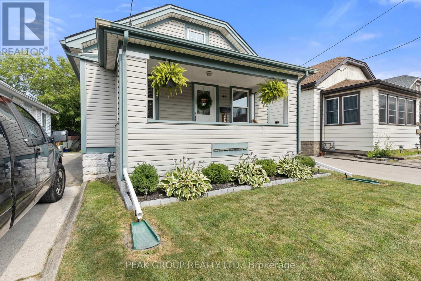 44 RICHMOND AVENUE - 4