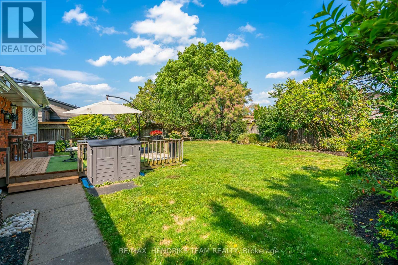 6 GARRISON VILLAGE DRIVE - 30
