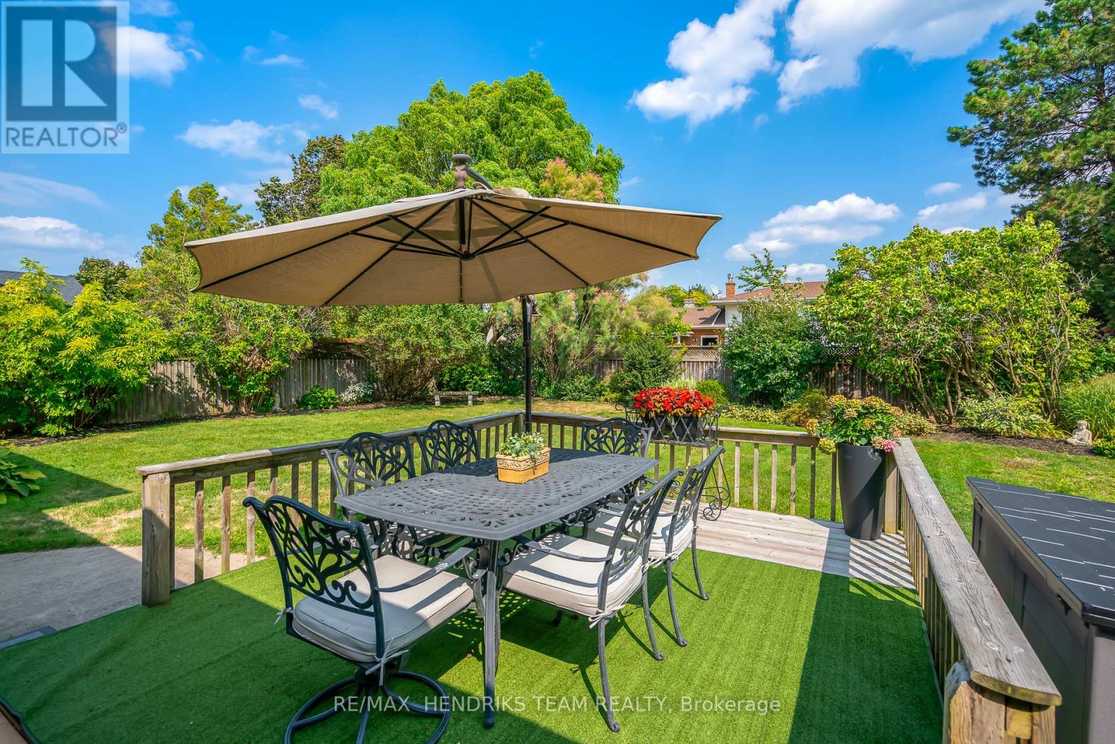 6 GARRISON VILLAGE DRIVE - 32