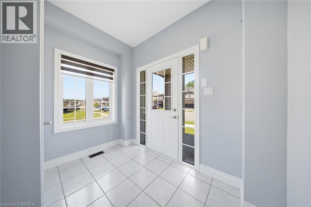 18 MACKLIN Street - 4