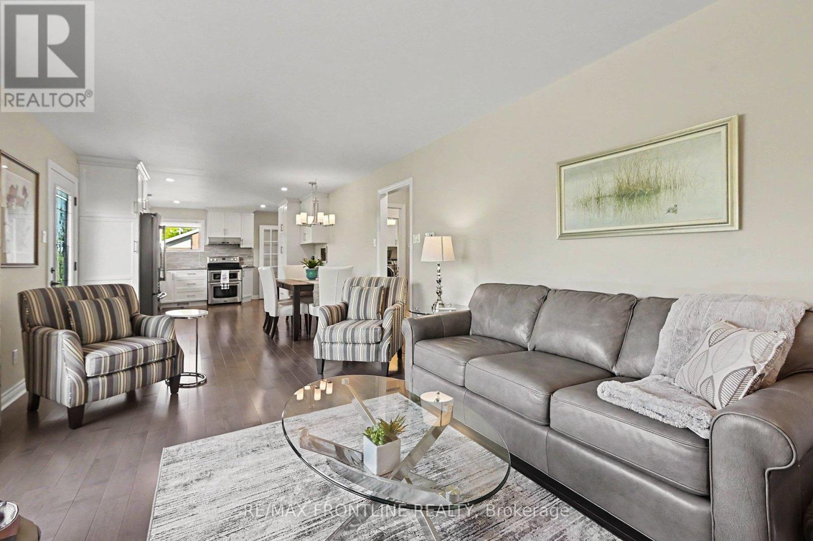 2436 RIDEAU FERRY ROAD - 13