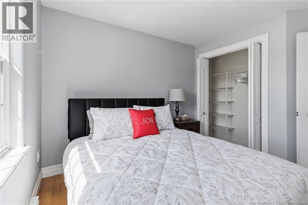 385 Mandeville Street - 15