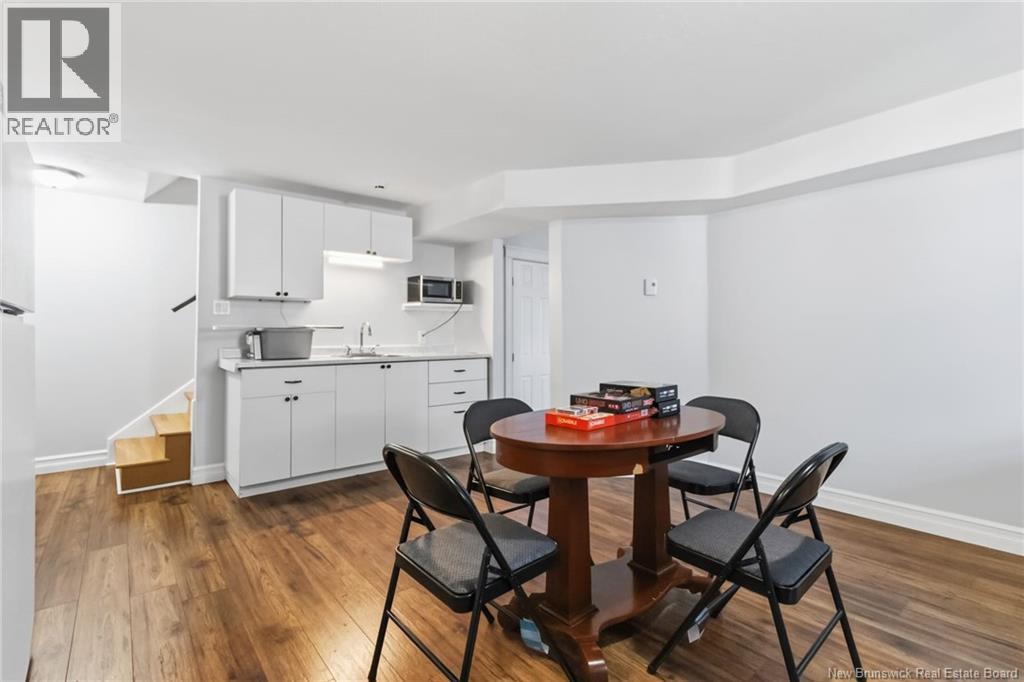 385 Mandeville Street - 21