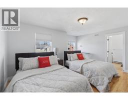 Living room - 385 Mandeville Street, Dieppe, NB E1A6V6 Photo 12