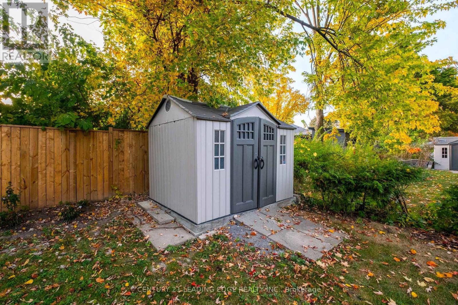 12 JONQUIL CRESCENT - 47