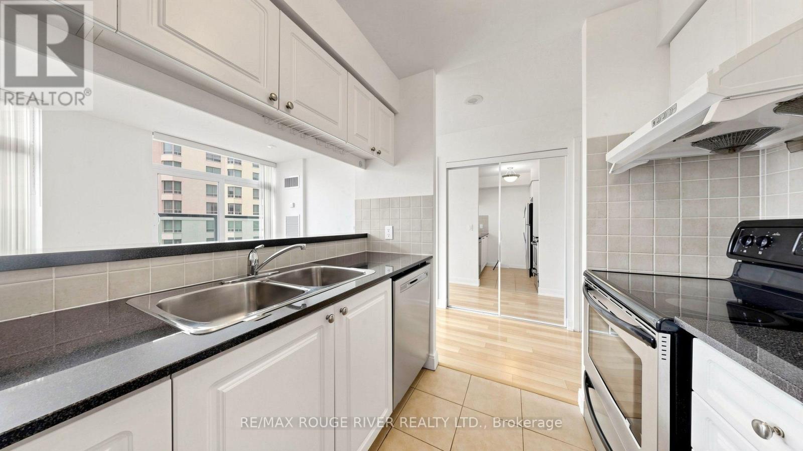 #523 238 BONIS AVENUE - Image 12